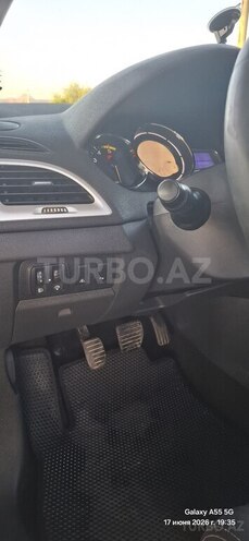 Renault Megane-15