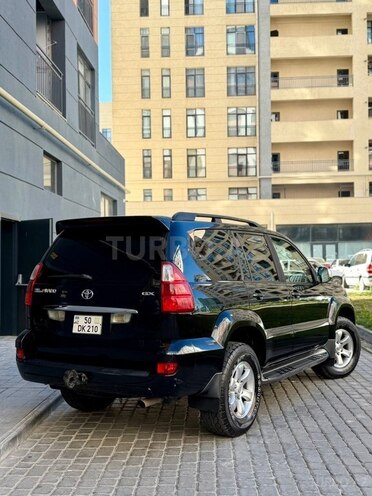 Toyota Land Cruiser Prado-7