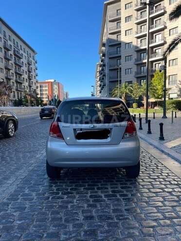 Chevrolet Aveo-4