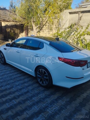 Kia K5-3
