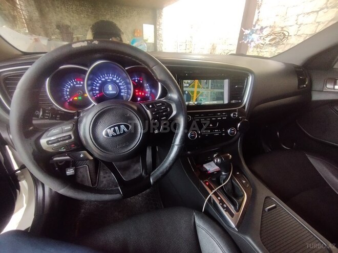 Kia K5-7
