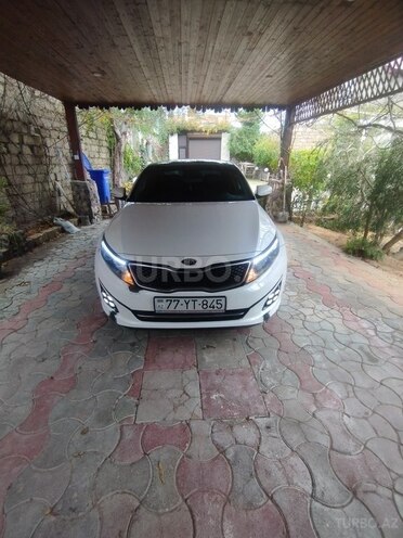 Kia K5-1