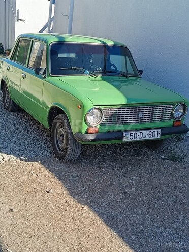 LADA (VAZ) 21011-2