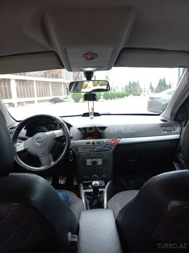 Opel Astra-10