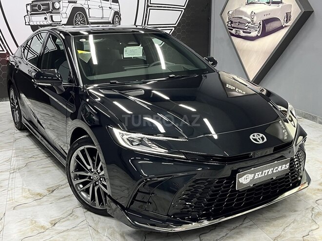 Toyota Camry-5