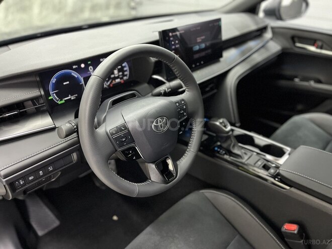 Toyota Camry-22