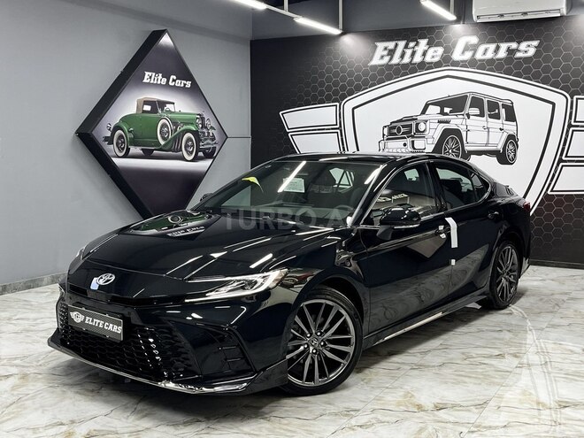 Toyota Camry-12