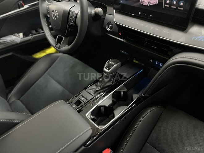 Toyota Camry-31