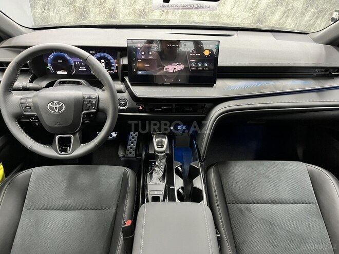 Toyota Camry-40