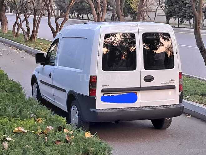 Opel Combo-10