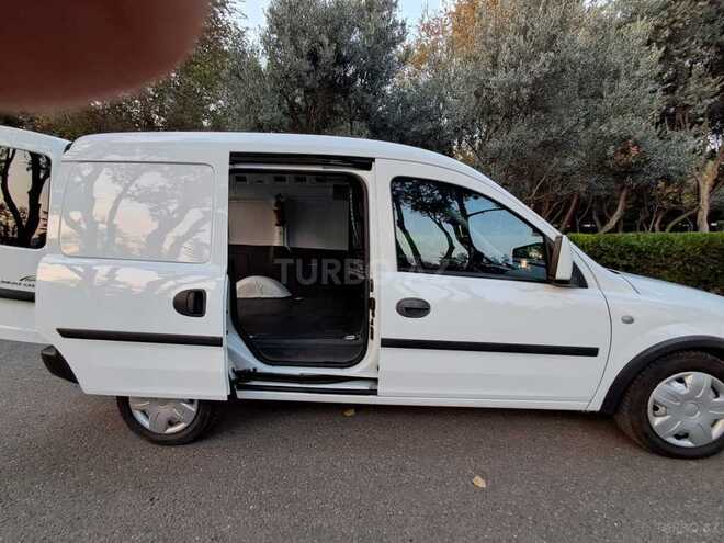 Opel Combo-8