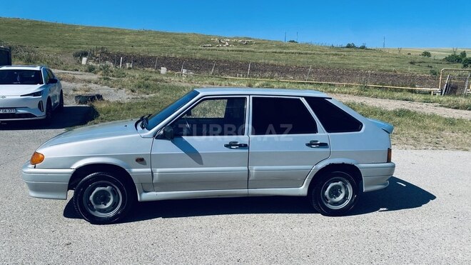 LADA (VAZ) 2114-17