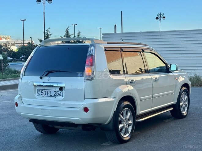 Nissan X-Trail-13