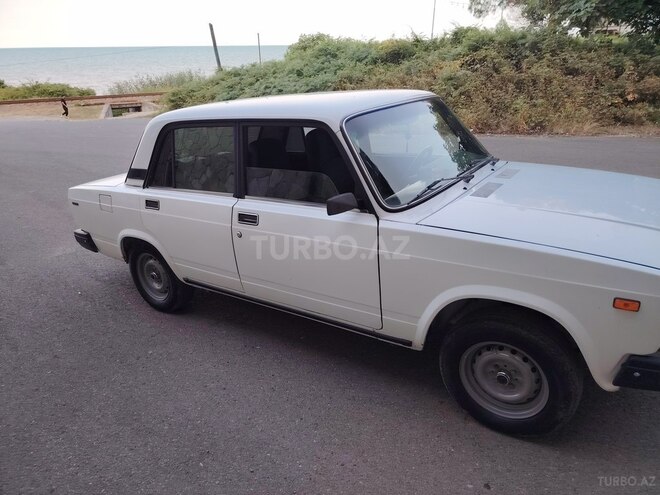 LADA (VAZ) 2107-3