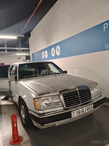 Mercedes 280 E-3