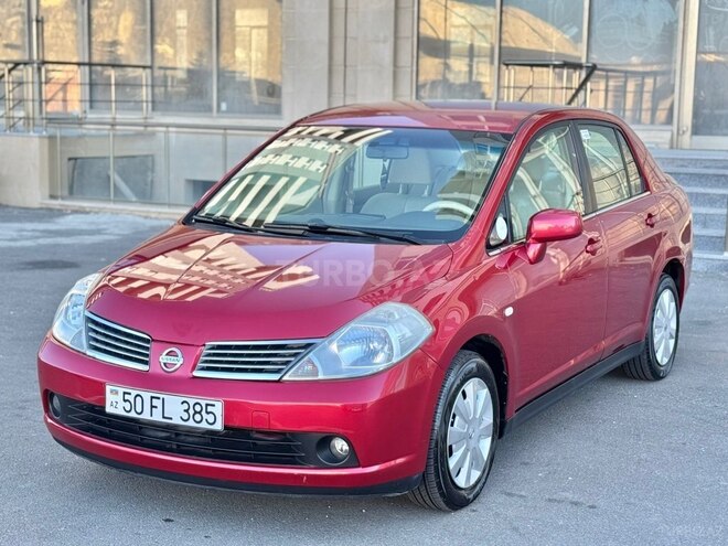 Nissan Tiida-3