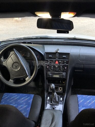 Mercedes C 180-10