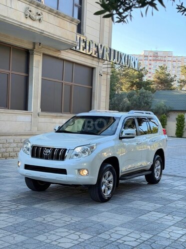 Toyota Land Cruiser Prado-1