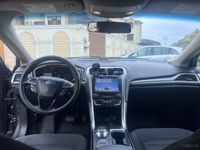 Ford Fusion (North America)-8