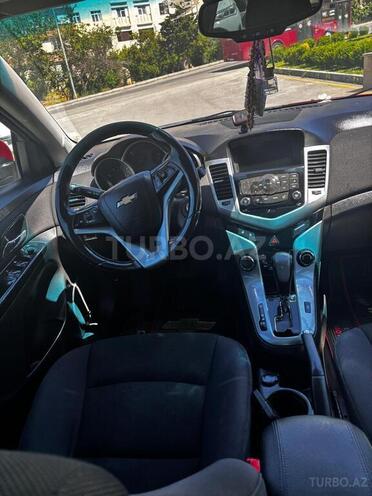 Chevrolet Cruze-6