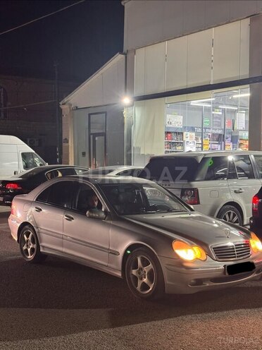 Mercedes C 200-3