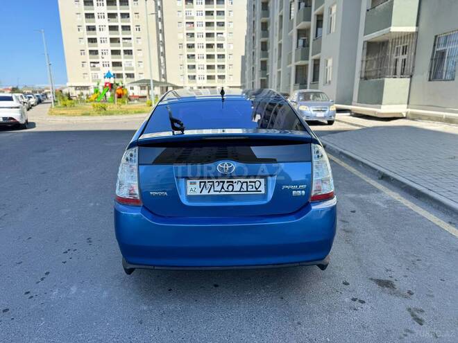 Toyota Prius-19