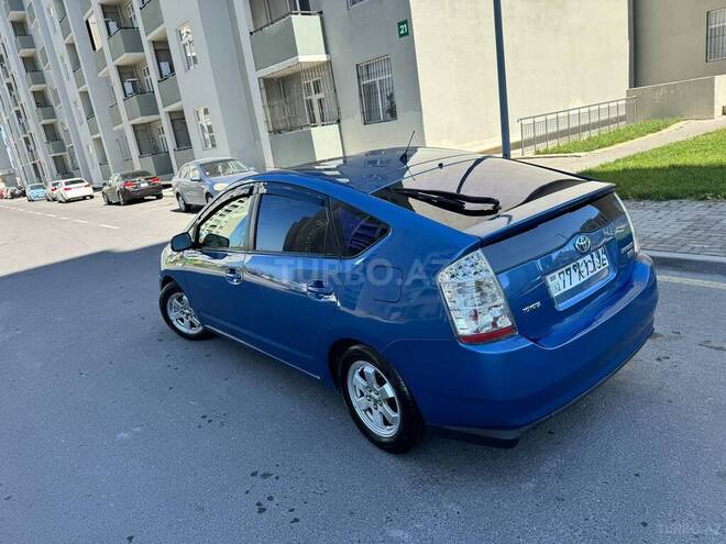 Toyota Prius-11