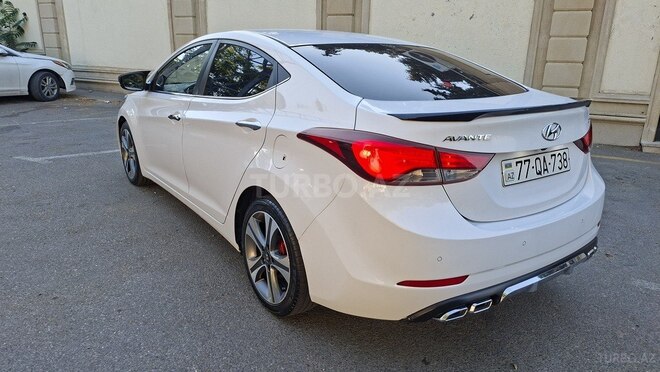Hyundai Avante-10