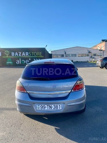 Opel Astra-2