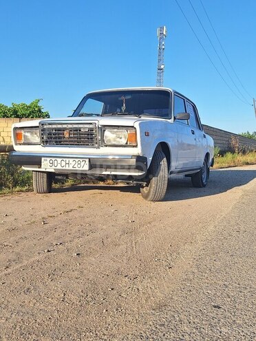 LADA (VAZ) 2107-1