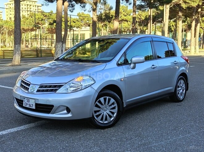 Nissan Tiida-3