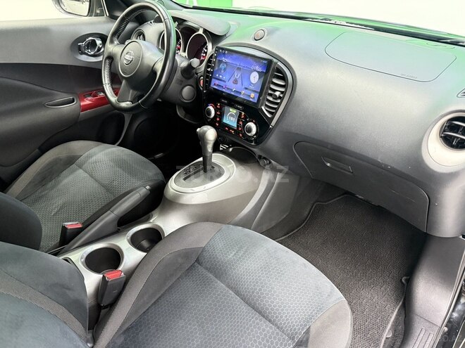 Nissan Juke-11