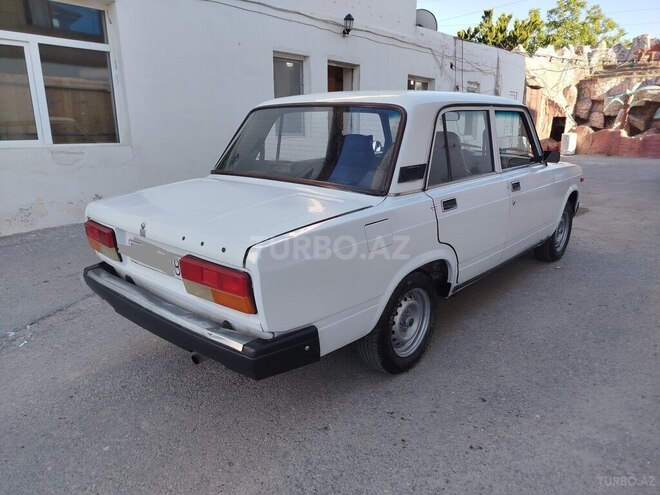 LADA (VAZ) 2107-6