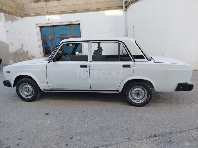 LADA (VAZ) 2107-5