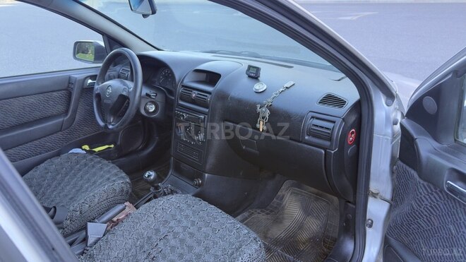 Opel Astra-8