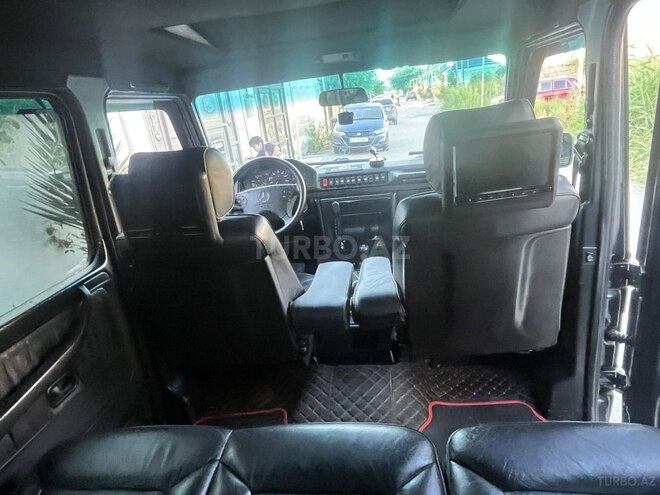 Mercedes G 300-2