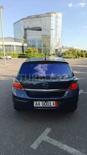 Opel Astra-12