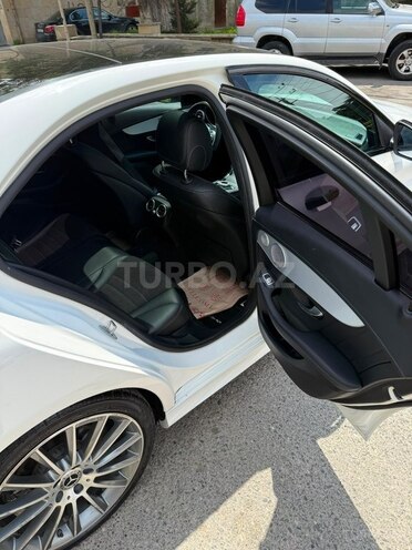 Mercedes C 300-10