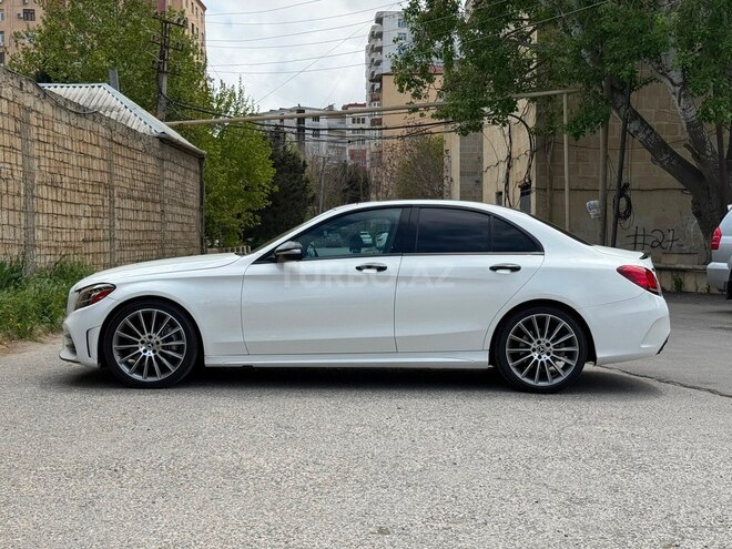 Mercedes C 300-13