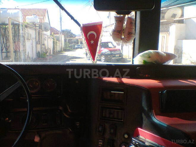 Hummer H1-4