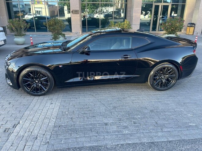 Chevrolet Camaro-7
