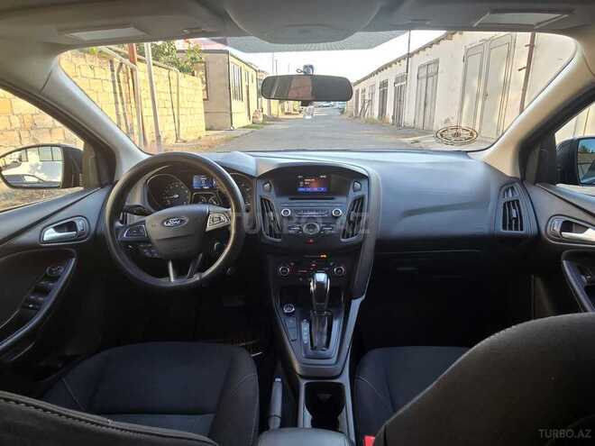 Ford Focus-4