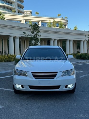 Hyundai Sonata-1