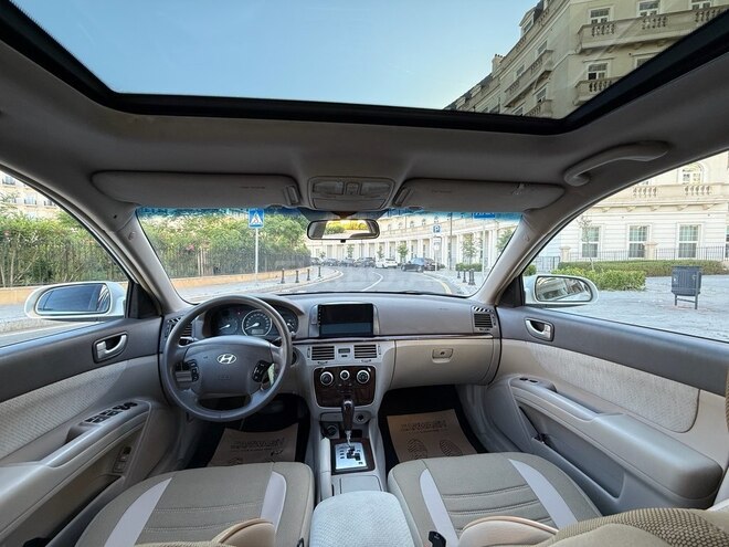 Hyundai Sonata-3