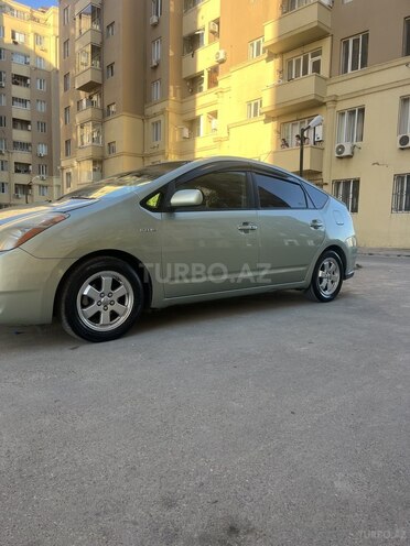 Toyota Prius-17