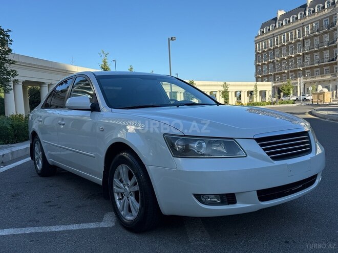 Hyundai Sonata-8