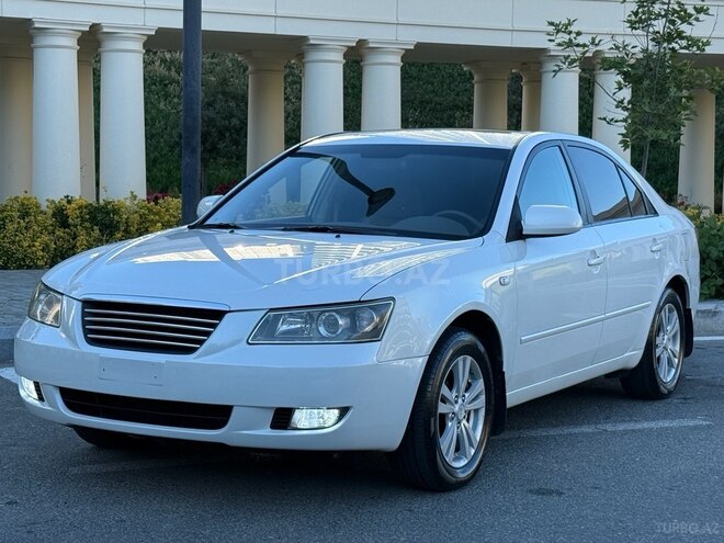 Hyundai Sonata-4