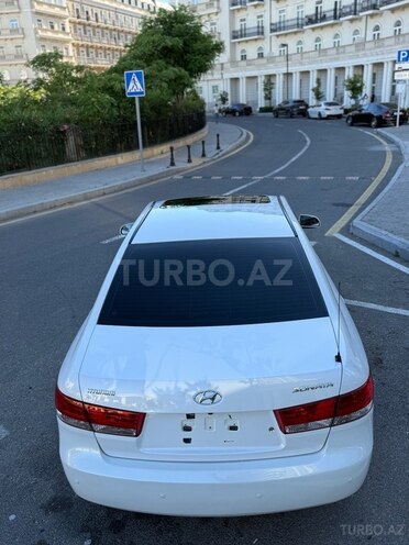 Hyundai Sonata-18