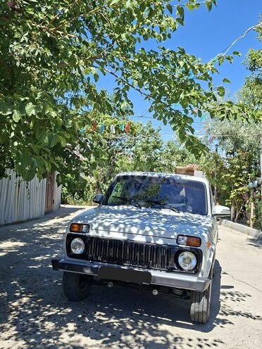 LADA (VAZ) Niva-1