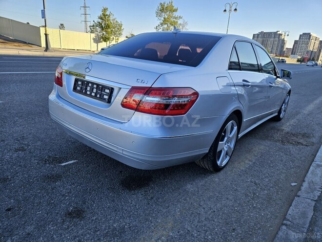 Mercedes E 250-4